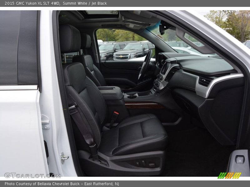 Summit White / Jet Black 2015 GMC Yukon XL SLT 4WD
