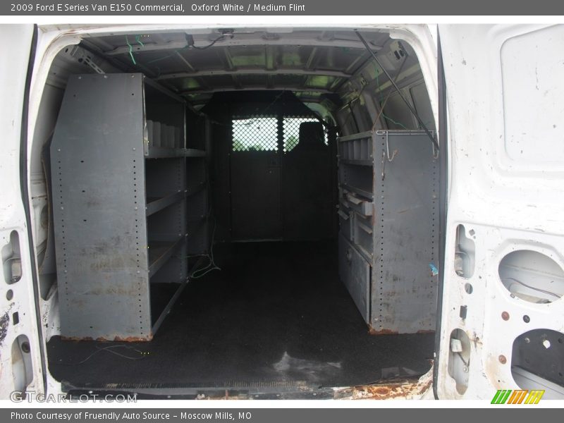 Oxford White / Medium Flint 2009 Ford E Series Van E150 Commercial
