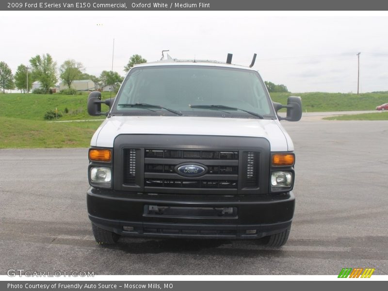 Oxford White / Medium Flint 2009 Ford E Series Van E150 Commercial