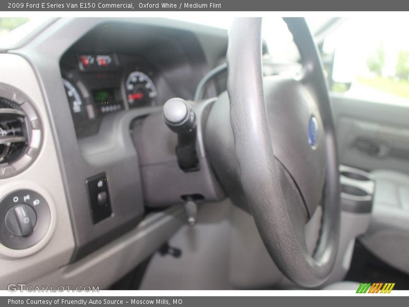 Oxford White / Medium Flint 2009 Ford E Series Van E150 Commercial