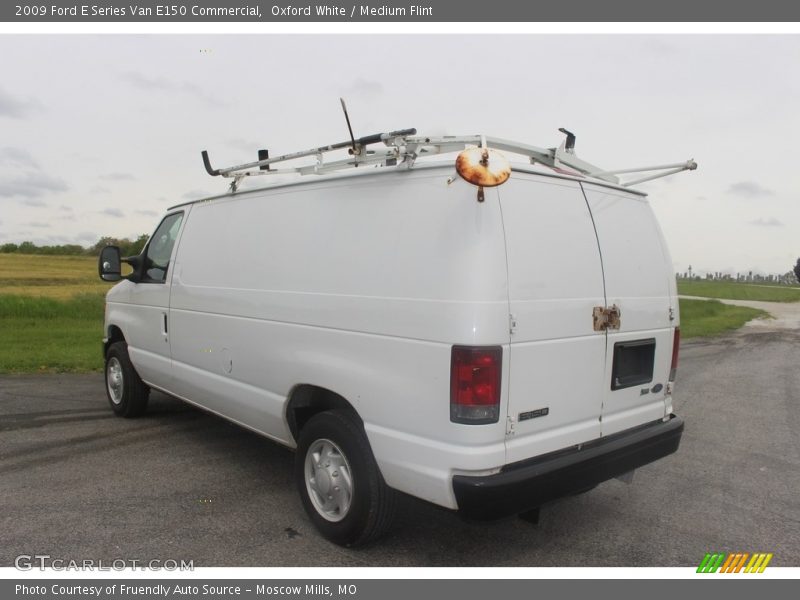 Oxford White / Medium Flint 2009 Ford E Series Van E150 Commercial