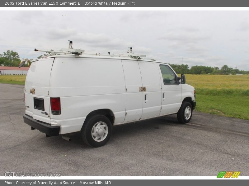 Oxford White / Medium Flint 2009 Ford E Series Van E150 Commercial