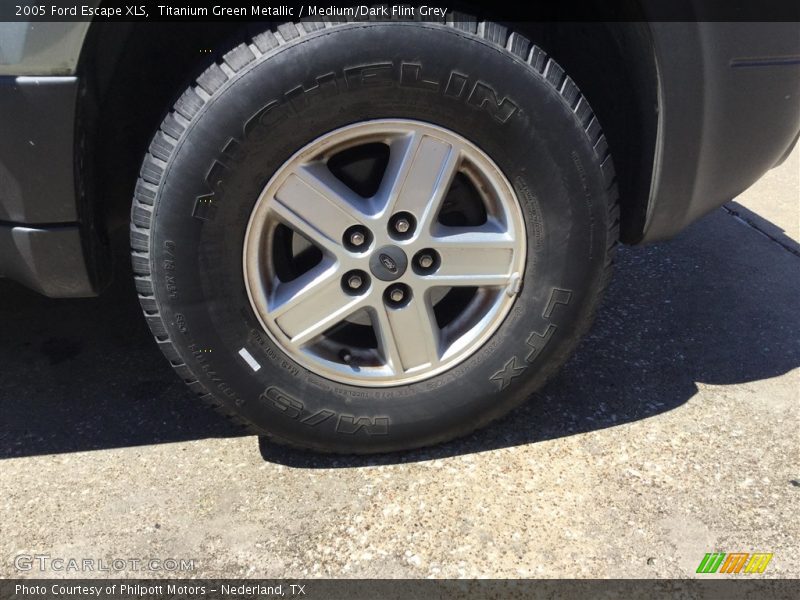 Titanium Green Metallic / Medium/Dark Flint Grey 2005 Ford Escape XLS