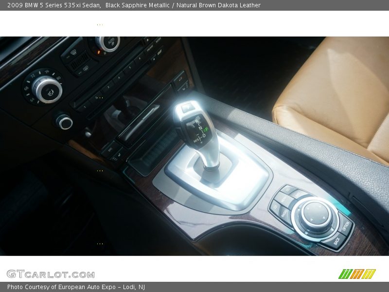 Black Sapphire Metallic / Natural Brown Dakota Leather 2009 BMW 5 Series 535xi Sedan