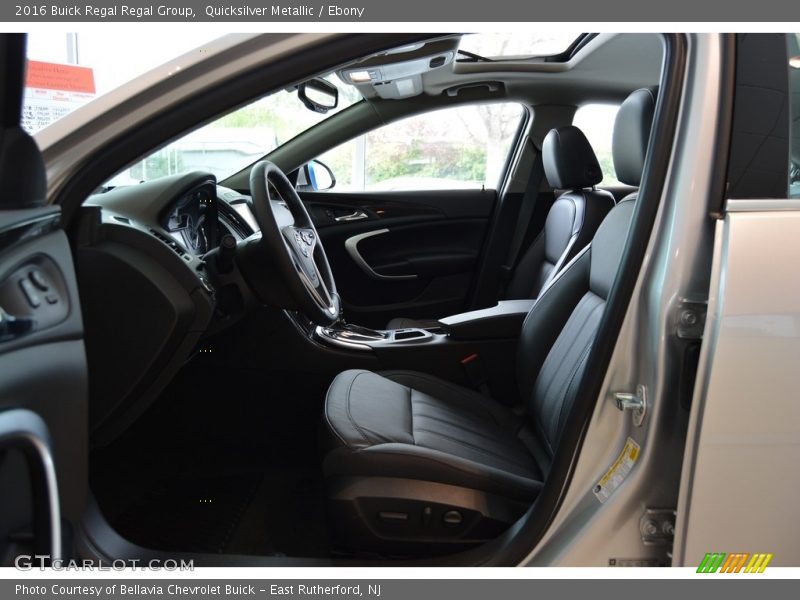 Quicksilver Metallic / Ebony 2016 Buick Regal Regal Group
