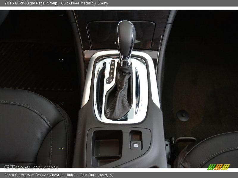 Quicksilver Metallic / Ebony 2016 Buick Regal Regal Group