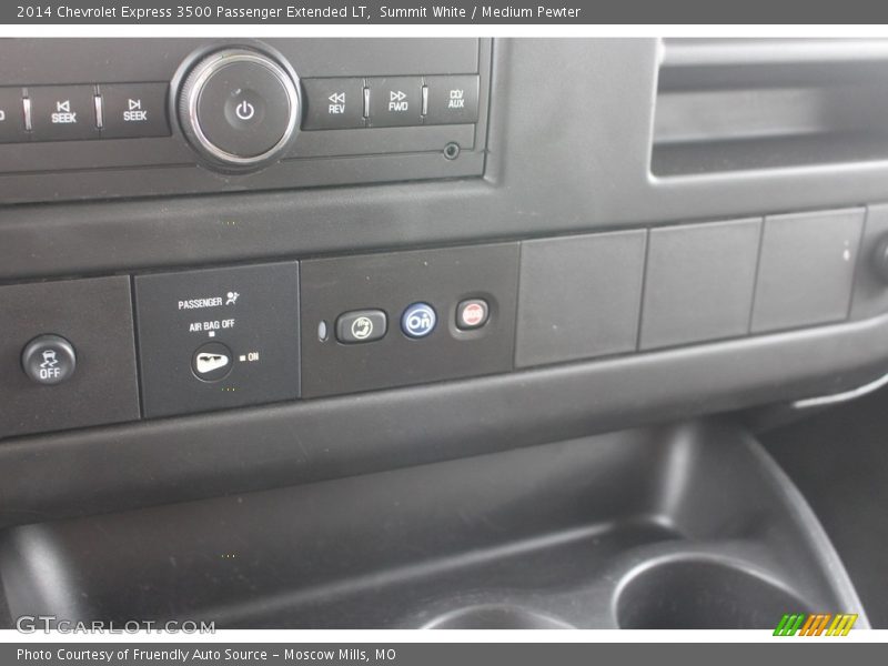 Summit White / Medium Pewter 2014 Chevrolet Express 3500 Passenger Extended LT