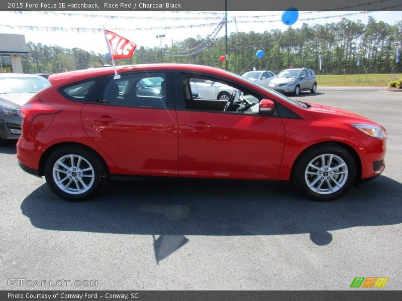 Race Red / Charcoal Black 2015 Ford Focus SE Hatchback