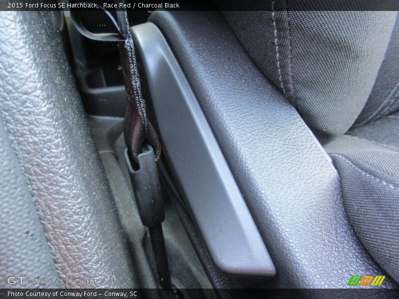 Race Red / Charcoal Black 2015 Ford Focus SE Hatchback