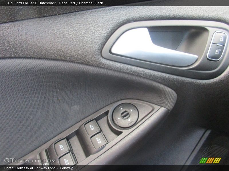 Race Red / Charcoal Black 2015 Ford Focus SE Hatchback