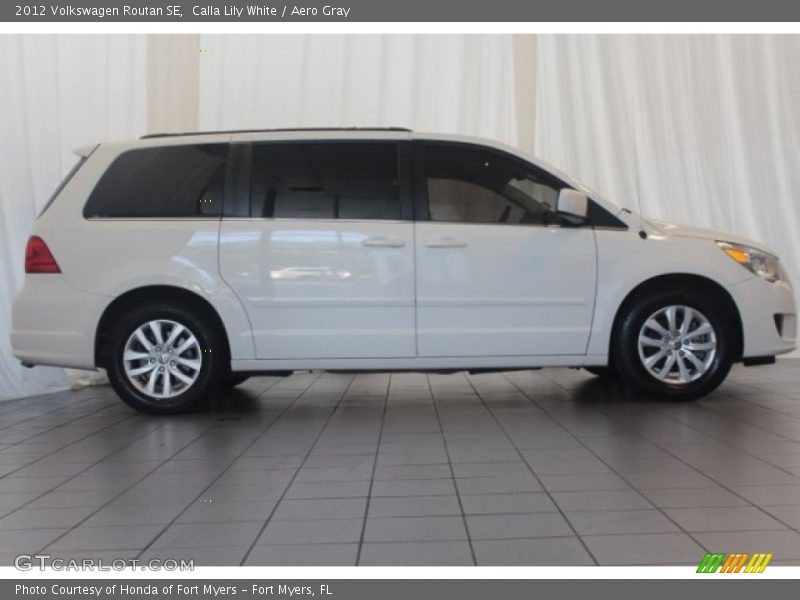Calla Lily White / Aero Gray 2012 Volkswagen Routan SE