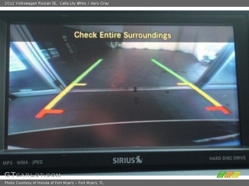 Calla Lily White / Aero Gray 2012 Volkswagen Routan SE