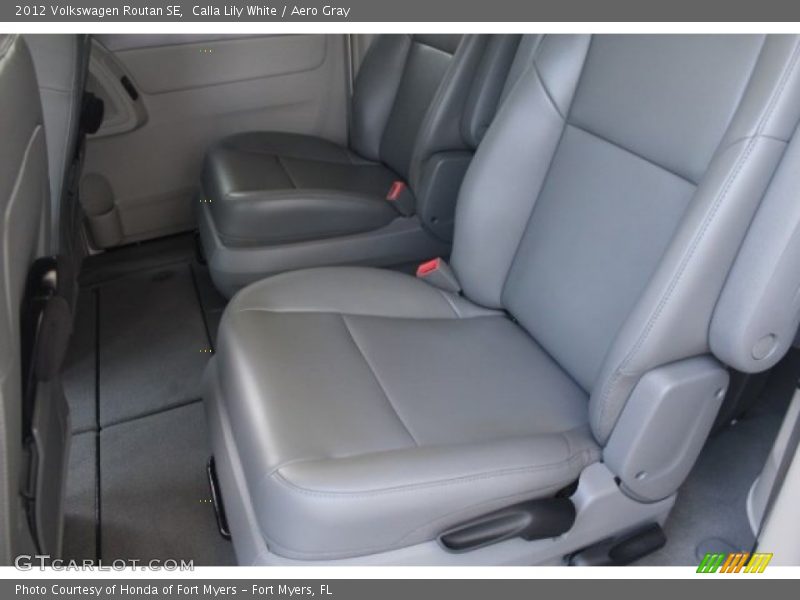 Calla Lily White / Aero Gray 2012 Volkswagen Routan SE