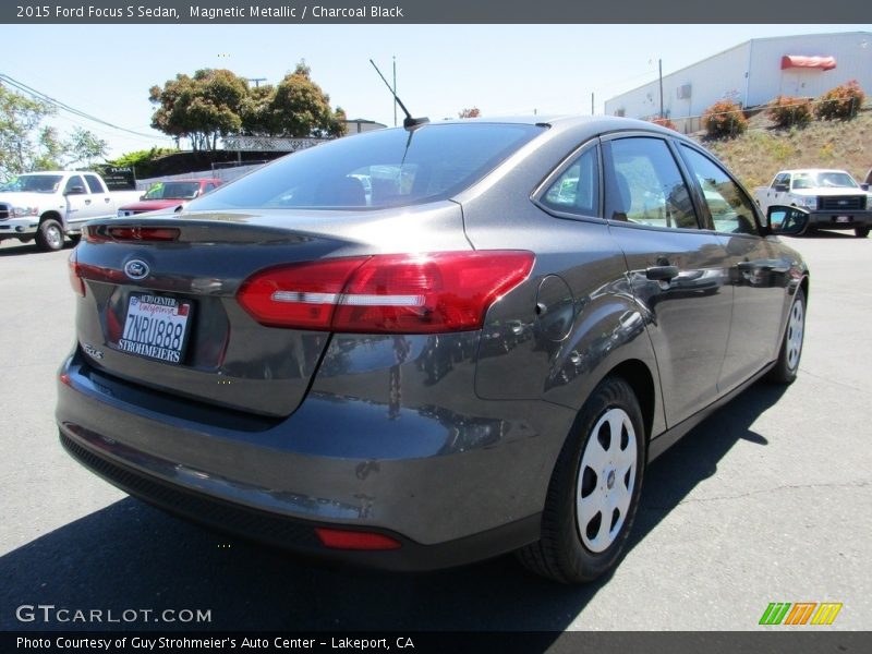 Magnetic Metallic / Charcoal Black 2015 Ford Focus S Sedan
