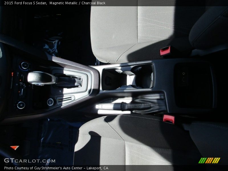 Magnetic Metallic / Charcoal Black 2015 Ford Focus S Sedan