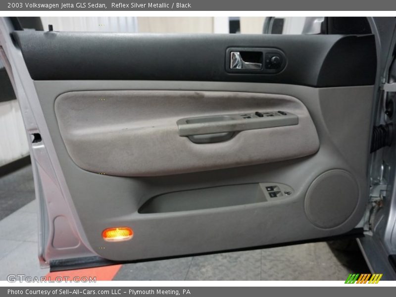 Reflex Silver Metallic / Black 2003 Volkswagen Jetta GLS Sedan