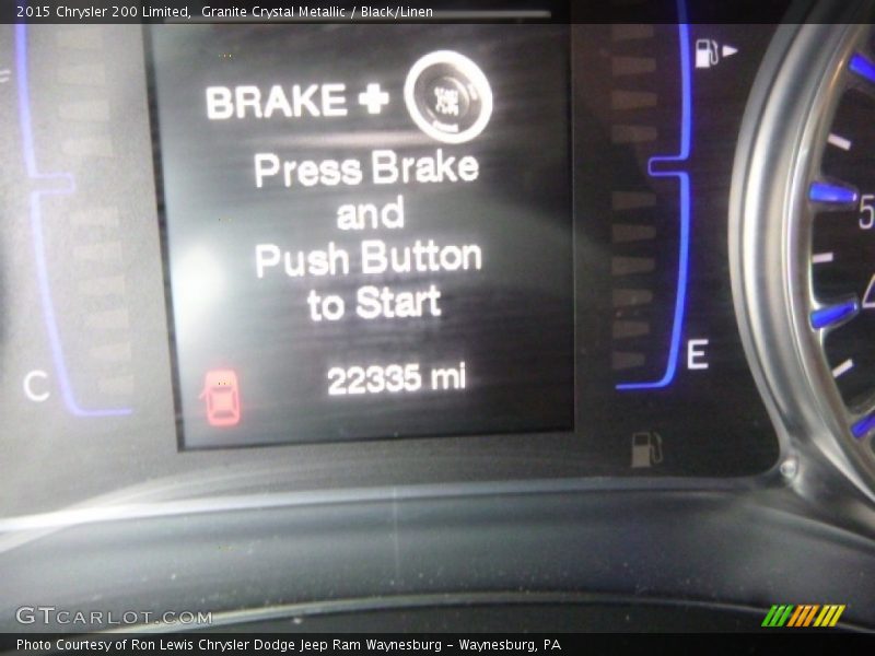 Granite Crystal Metallic / Black/Linen 2015 Chrysler 200 Limited