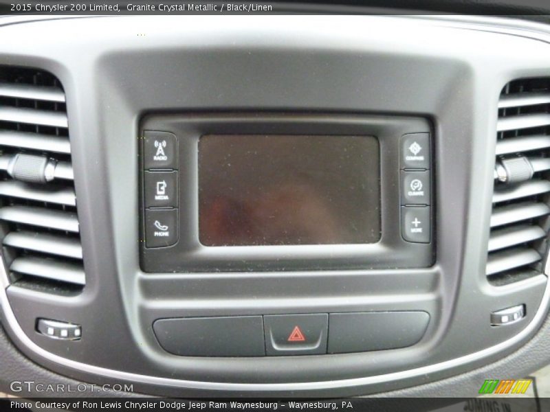 Granite Crystal Metallic / Black/Linen 2015 Chrysler 200 Limited