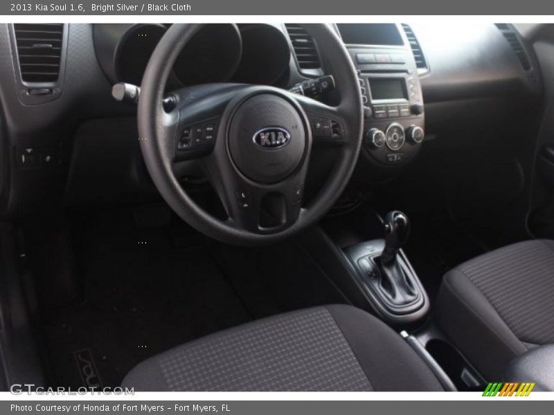 Bright Silver / Black Cloth 2013 Kia Soul 1.6