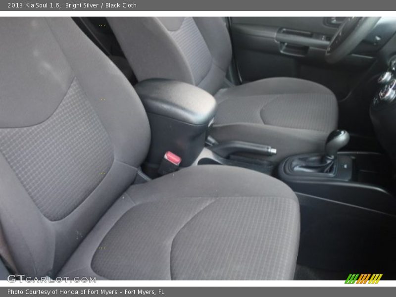 Bright Silver / Black Cloth 2013 Kia Soul 1.6