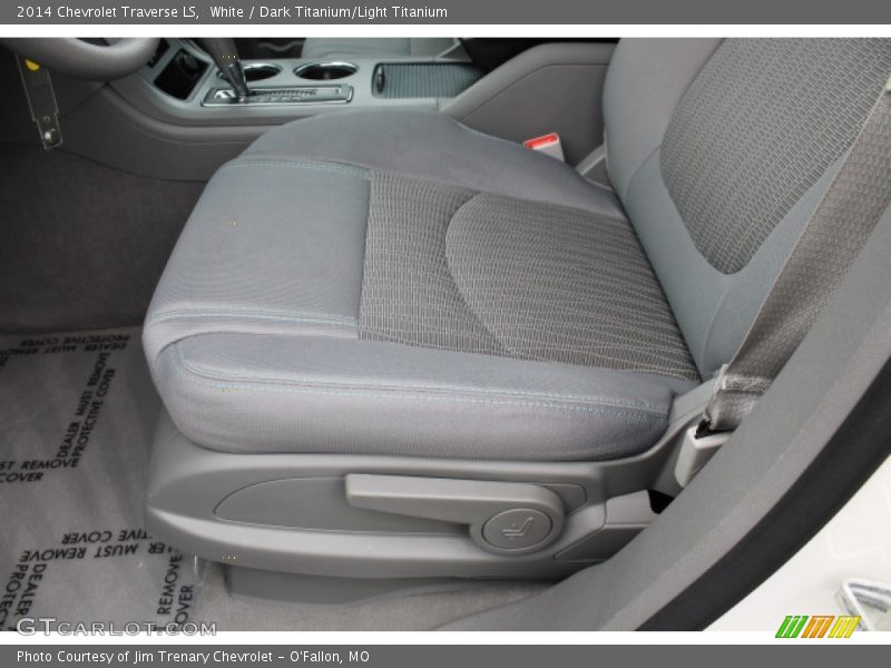 White / Dark Titanium/Light Titanium 2014 Chevrolet Traverse LS
