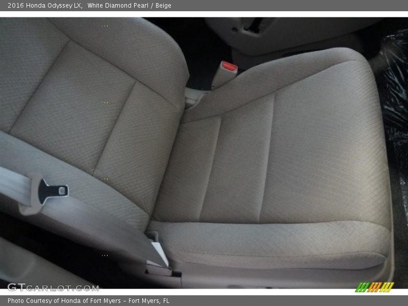 White Diamond Pearl / Beige 2016 Honda Odyssey LX