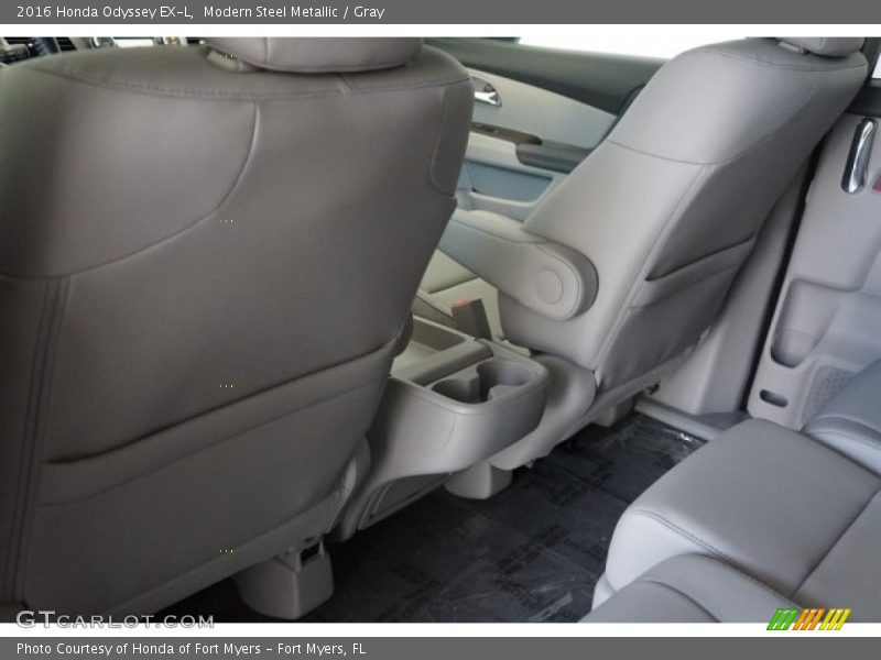 Modern Steel Metallic / Gray 2016 Honda Odyssey EX-L