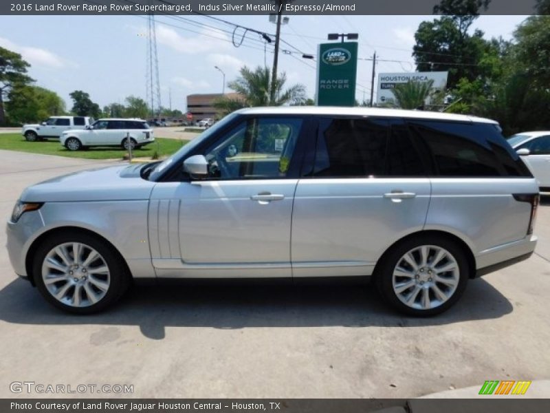 Indus Silver Metallic / Espresso/Almond 2016 Land Rover Range Rover Supercharged