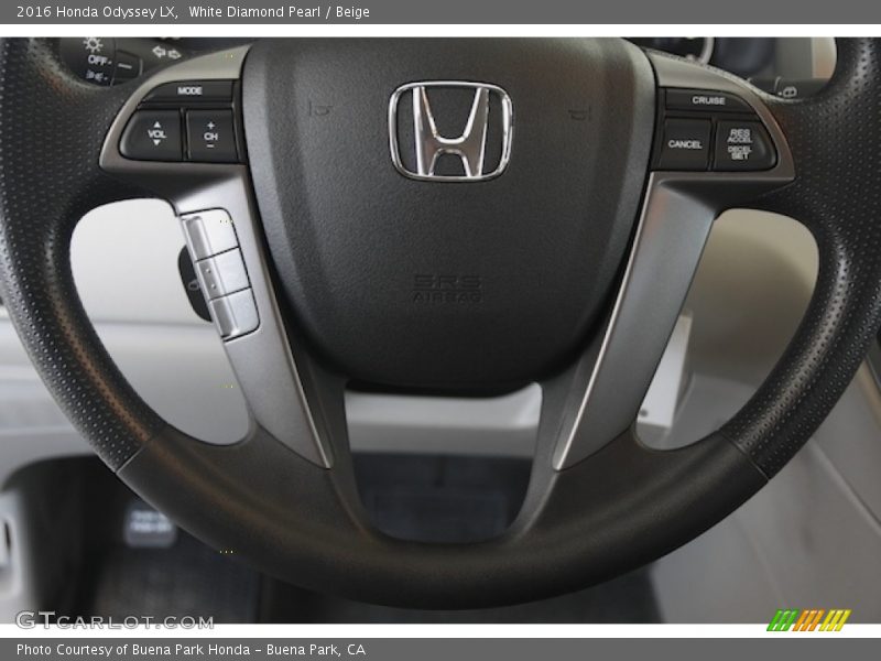 White Diamond Pearl / Beige 2016 Honda Odyssey LX