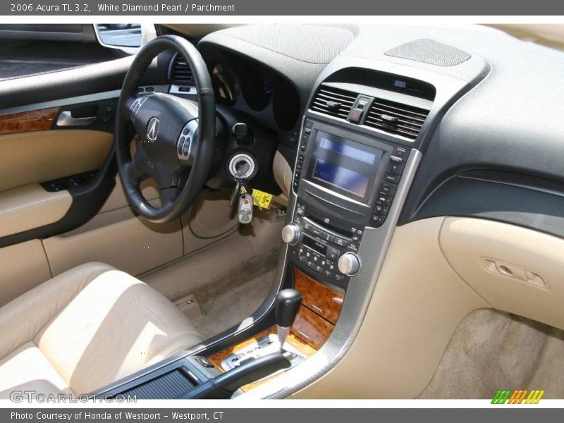 White Diamond Pearl / Parchment 2006 Acura TL 3.2