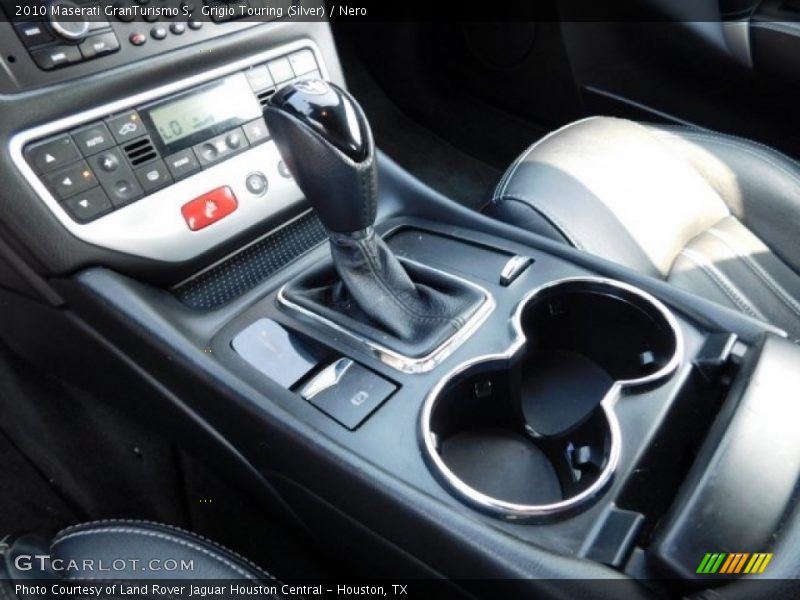 Grigio Touring (Silver) / Nero 2010 Maserati GranTurismo S