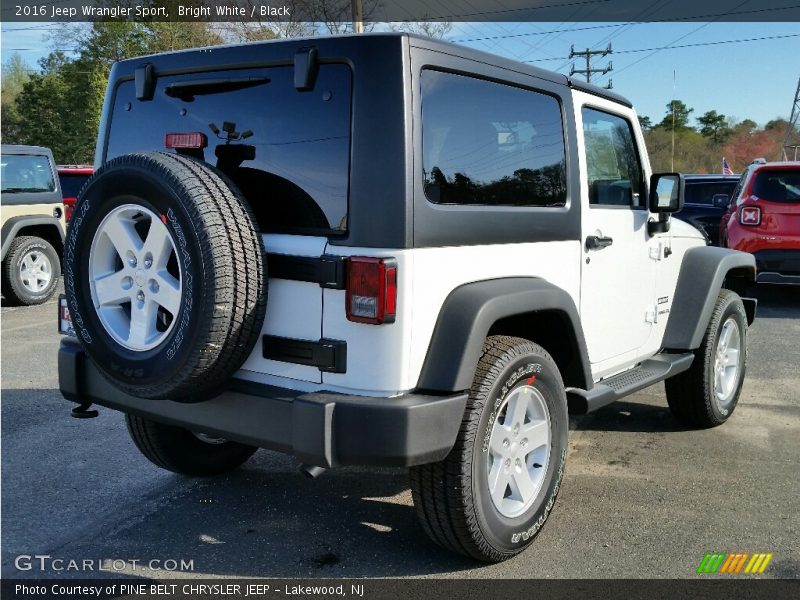 Bright White / Black 2016 Jeep Wrangler Sport