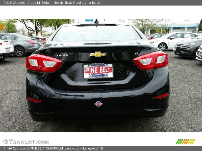 Mosaic Black Metallic / Jet Black 2016 Chevrolet Cruze LT Sedan