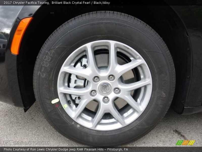 Brilliant Black Crystal Pearl / Black/Alloy 2017 Chrysler Pacifica Touring