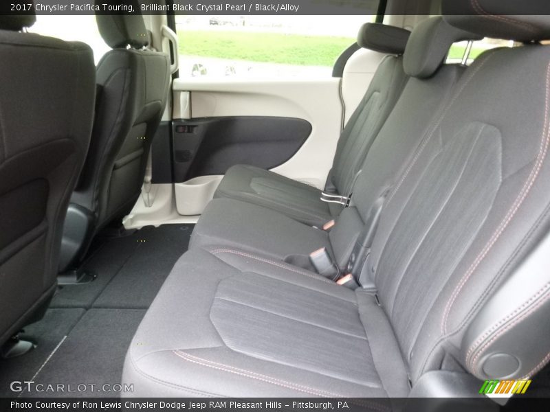 Brilliant Black Crystal Pearl / Black/Alloy 2017 Chrysler Pacifica Touring