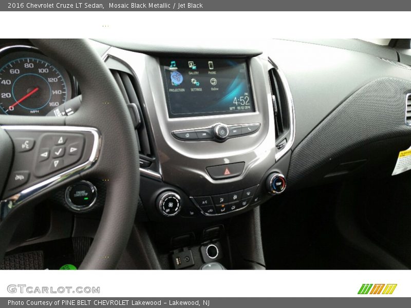 Mosaic Black Metallic / Jet Black 2016 Chevrolet Cruze LT Sedan