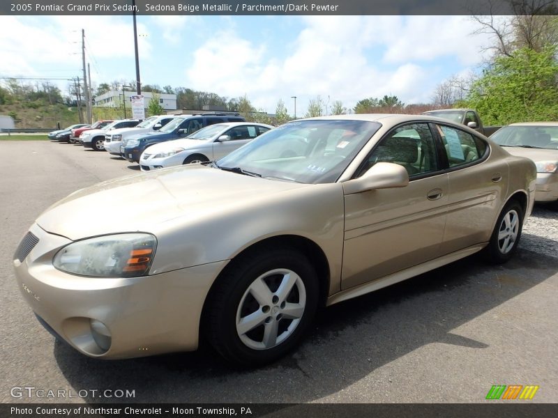 Sedona Beige Metallic / Parchment/Dark Pewter 2005 Pontiac Grand Prix Sedan