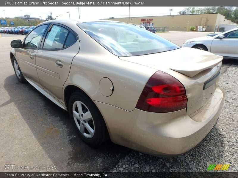 Sedona Beige Metallic / Parchment/Dark Pewter 2005 Pontiac Grand Prix Sedan