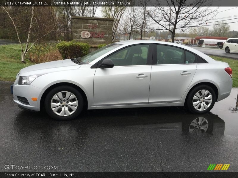 Silver Ice Metallic / Jet Black/Medium Titanium 2012 Chevrolet Cruze LS