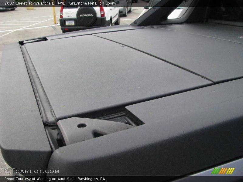 Graystone Metallic / Ebony 2007 Chevrolet Avalanche LT 4WD
