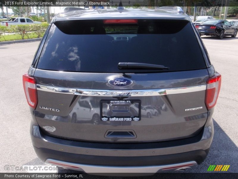 Magnetic Metallic / Ebony Black 2016 Ford Explorer Limited