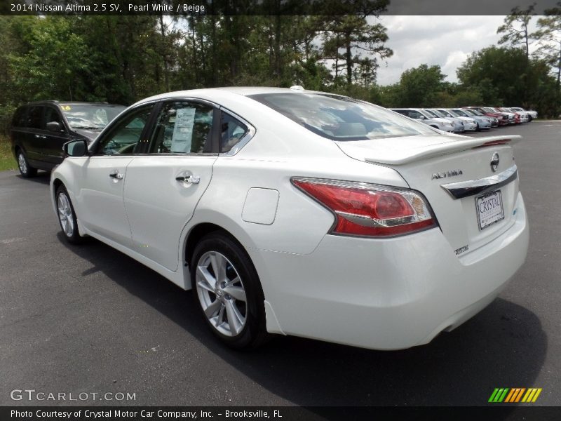 Pearl White / Beige 2014 Nissan Altima 2.5 SV