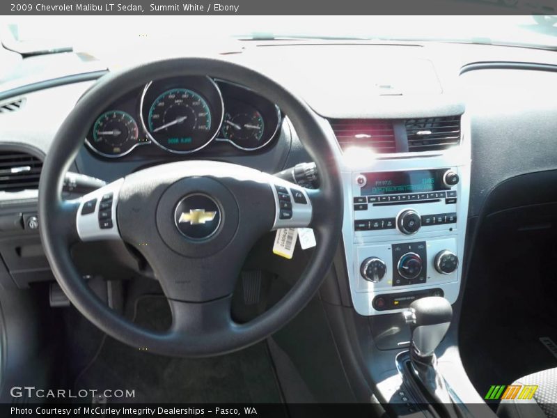 Summit White / Ebony 2009 Chevrolet Malibu LT Sedan