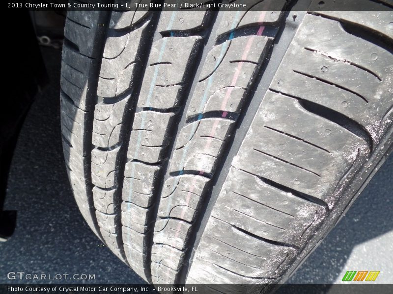 True Blue Pearl / Black/Light Graystone 2013 Chrysler Town & Country Touring - L