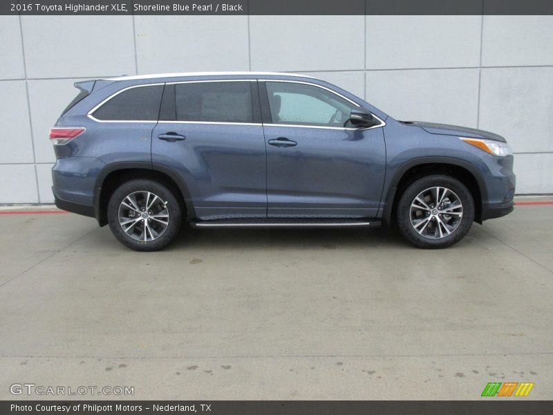 Shoreline Blue Pearl / Black 2016 Toyota Highlander XLE