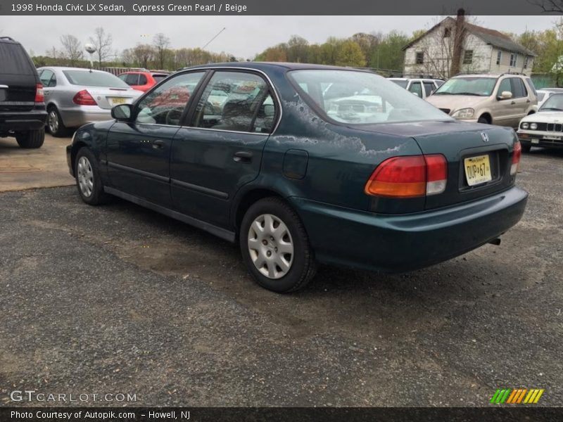 Cypress Green Pearl / Beige 1998 Honda Civic LX Sedan