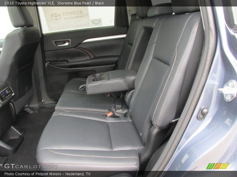 Shoreline Blue Pearl / Black 2016 Toyota Highlander XLE