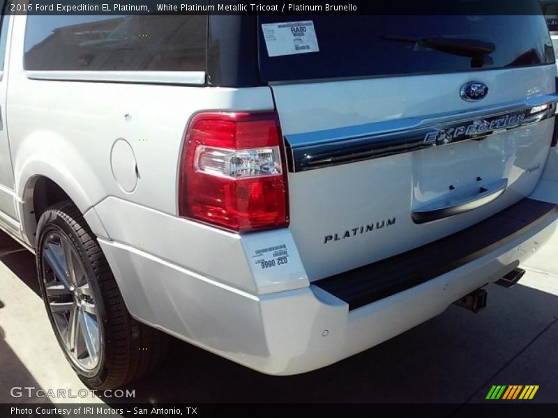 White Platinum Metallic Tricoat / Platinum Brunello 2016 Ford Expedition EL Platinum