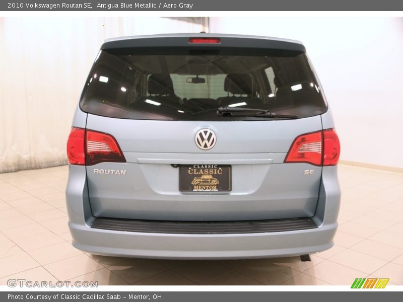 Antigua Blue Metallic / Aero Gray 2010 Volkswagen Routan SE