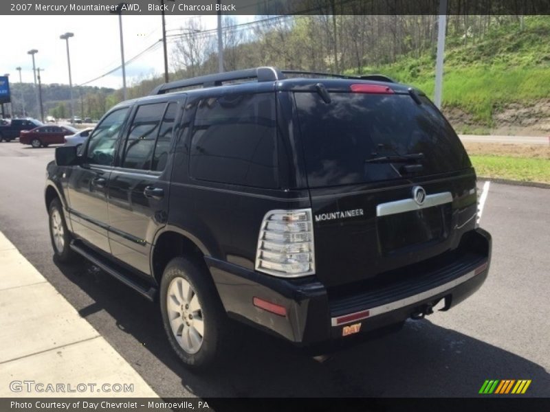 Black / Charcoal Black 2007 Mercury Mountaineer AWD